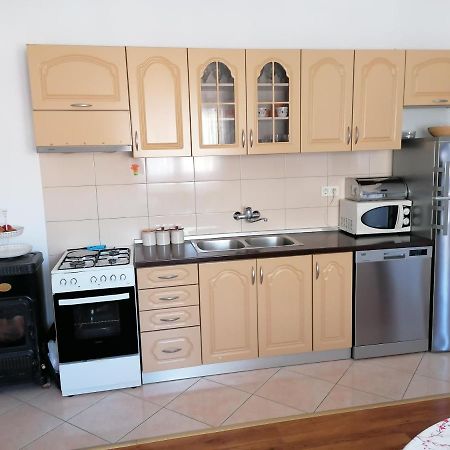 Apartments Nana Biograd Na Moru Luaran gambar
