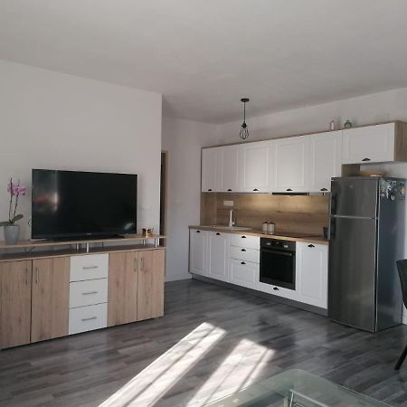 Apartments Nana Biograd Na Moru Luaran gambar