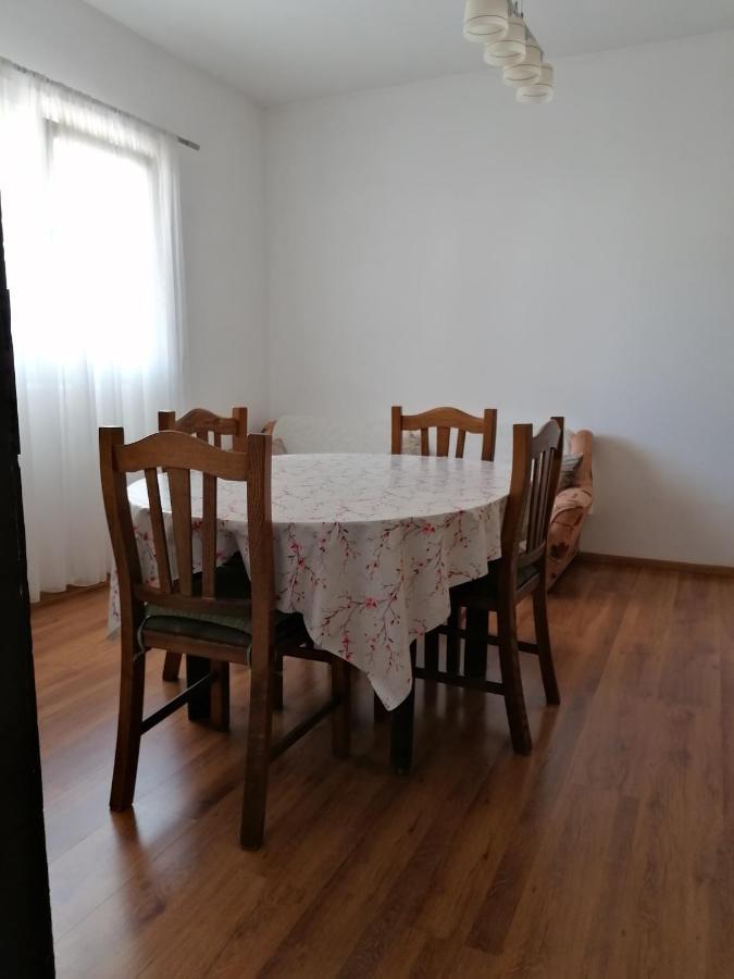 Apartments Nana Biograd Na Moru Luaran gambar