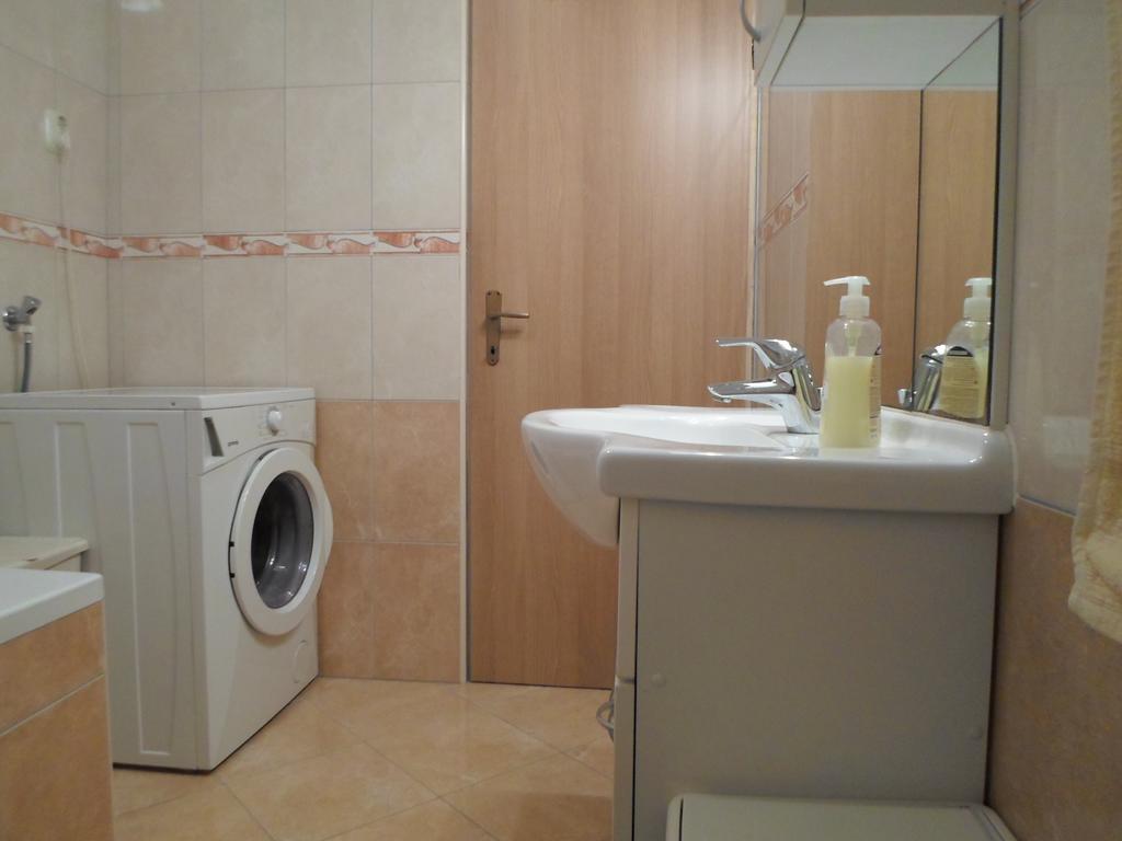 Apartments Nana Biograd Na Moru Luaran gambar