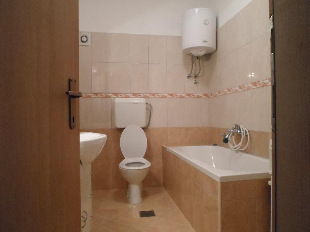 Apartments Nana Biograd Na Moru Luaran gambar